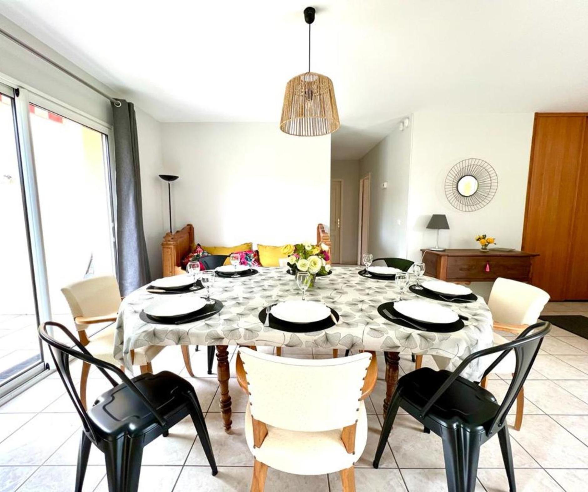 La Garde Familiale Et Spacieuse Couzeix 外观 照片